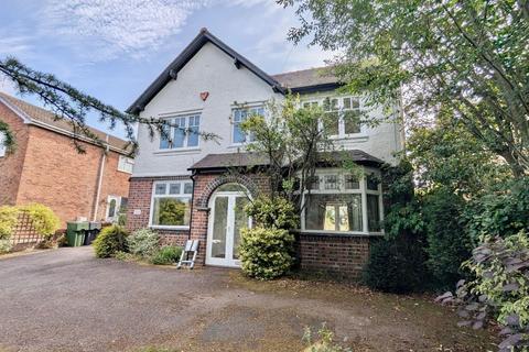 undefined, Birmingham Road, Bromsgrove B61