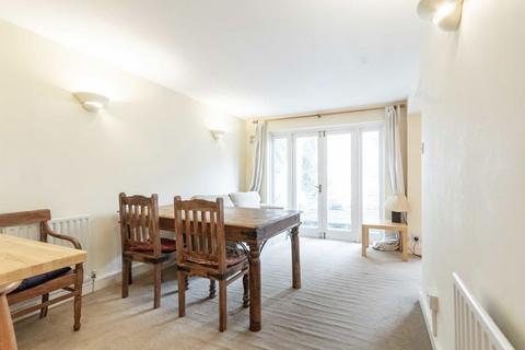1 bedroom flat to rent, Wandsworth Road, London SW8