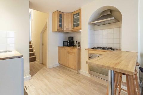 1 bedroom flat to rent, Wandsworth Road, London SW8