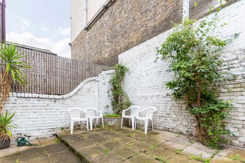 1 bedroom flat to rent, Wandsworth Road, London SW8