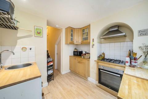 1 bedroom flat to rent, Wandsworth Road, London SW8