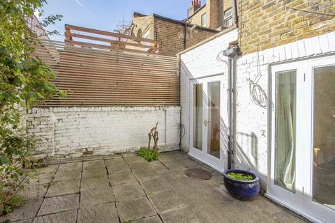 1 bedroom flat to rent, Wandsworth Road, London SW8