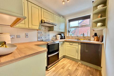 3 bedroom link detached house for sale, St. Johns Close, Worcestershire WR11