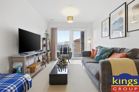 1 bedroom apartment for sale, Shipbuilding Way, London