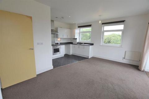 2 bedroom apartment for sale, Wraysbury Drive, Yiewsley, West Drayton, Hillingdon, UB7 7FE
