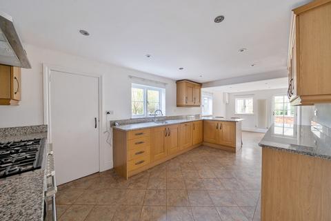 undefined, Blackhorse Road, Woking, GU22