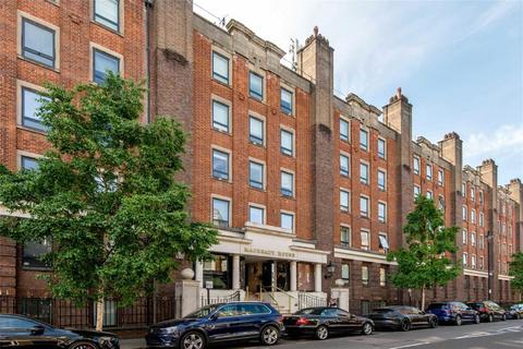2 bedroom flat for sale, Macready House, London W1H