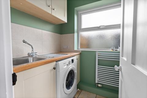 undefined, Ladbroke Road, Horley RH6