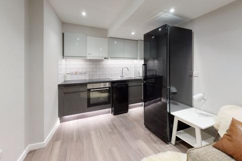 3 bedroom flat share to rent, St. Mary Street, Cardiff CF10