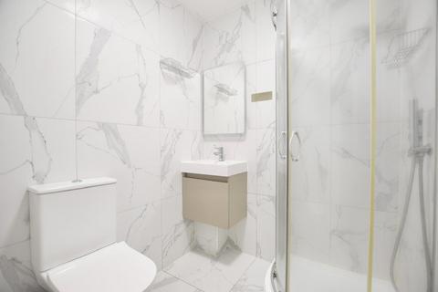 2 bedroom flat to rent, Grafton Road, Camden, NW5