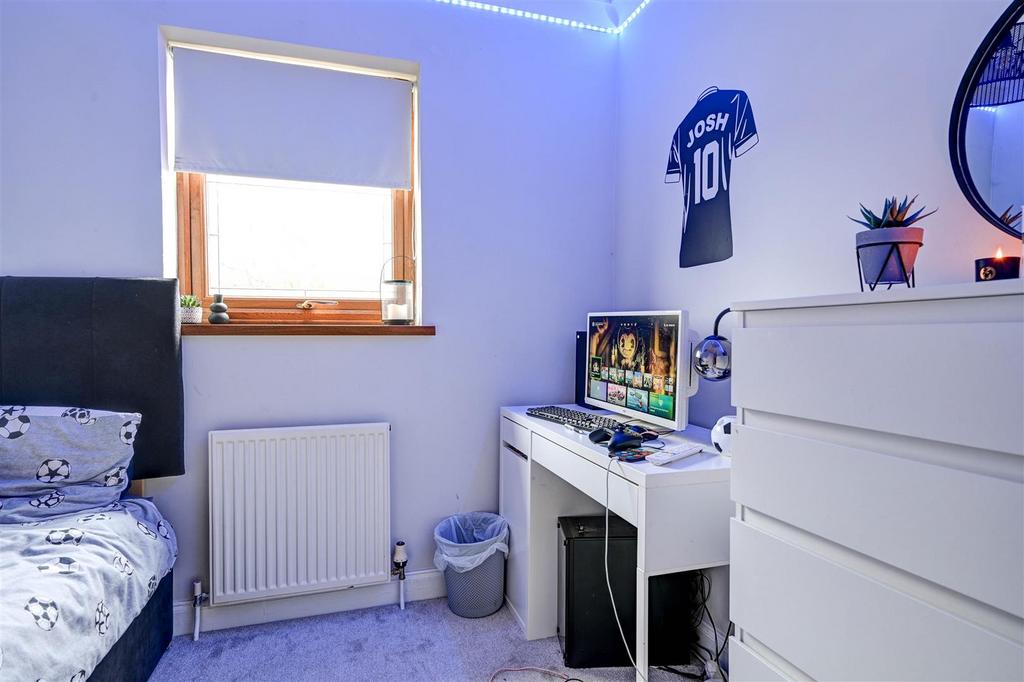 Bedroom 3.jpg