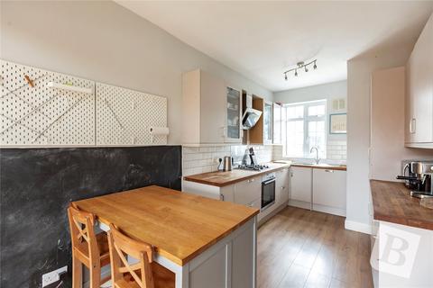 3 bedroom terraced house for sale, Crescent Avenue, Hornchurch, RM12