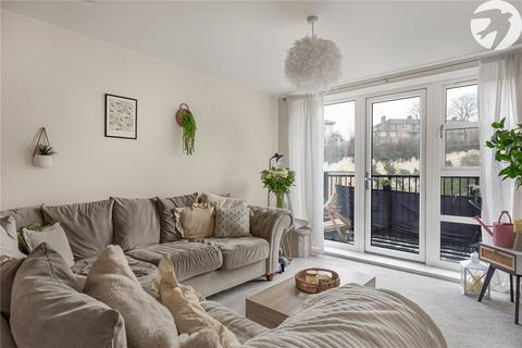 2 bedroom flat for sale, Hillier Crescent, Northfleet, Gravesend, Kent, DA11