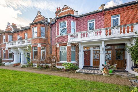 undefined, London SE26