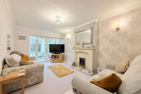 3 bedroom semi-detached house for sale, Heath Rise, Birmingham, B14 4TD