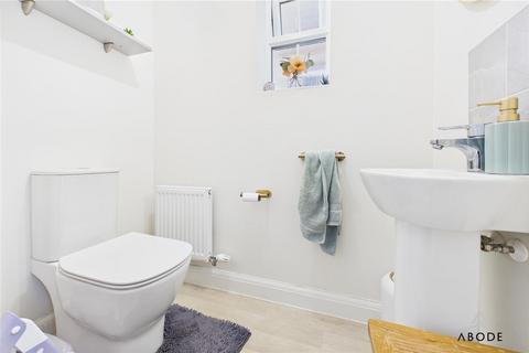 3 bedroom semi-detached house for sale, Knight Court, Burton On Trent DE13