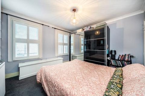 3 bedroom house for sale, Brook Road, St Margarets TW1