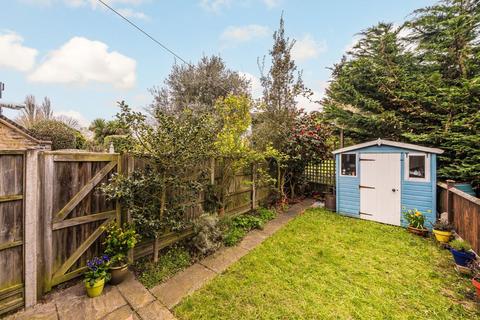 3 bedroom house for sale, Brook Road, St Margarets TW1