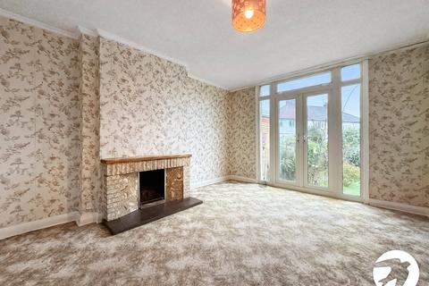 3 bedroom semi-detached house to rent, Cambridge Avenue, Welling, DA16