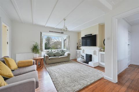 undefined, Orchard Close, Banstead