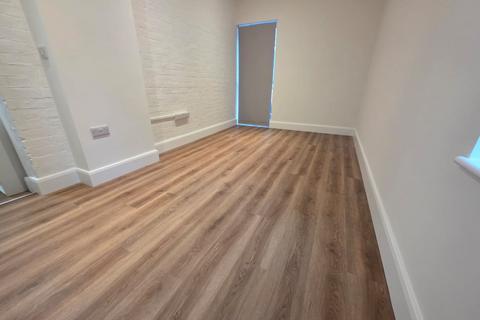 undefined, Shakespeare Road, Bedford MK40