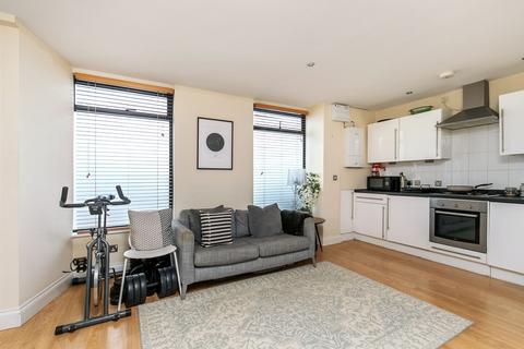 undefined, Avenue Road, Winchester, SO22