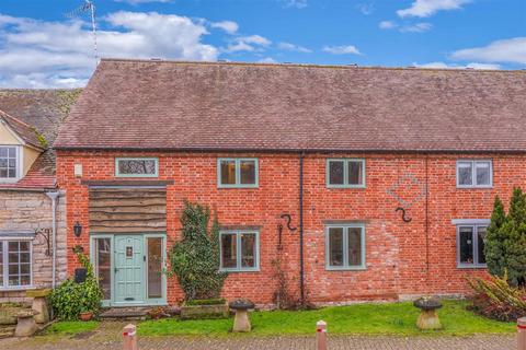 undefined, Owlets End, Alcester B50