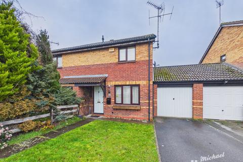 2 bedroom semi-detached house for sale, The Pastures, Aylesbury