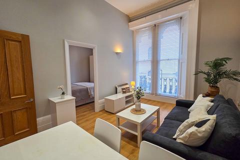 2 bedroom flat to rent, Kensington Gardens Square, Bayswater, London, W2