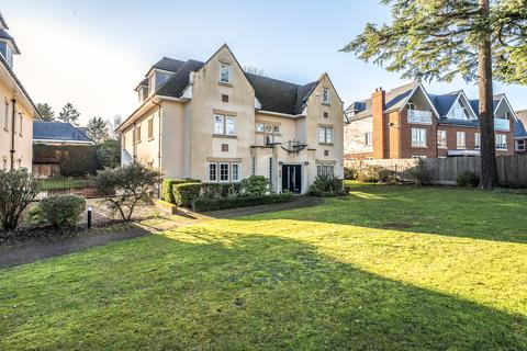 2 bedroom apartment for sale, Packhorse Road, Gerrards Cross, Buckinghamshire, SL9