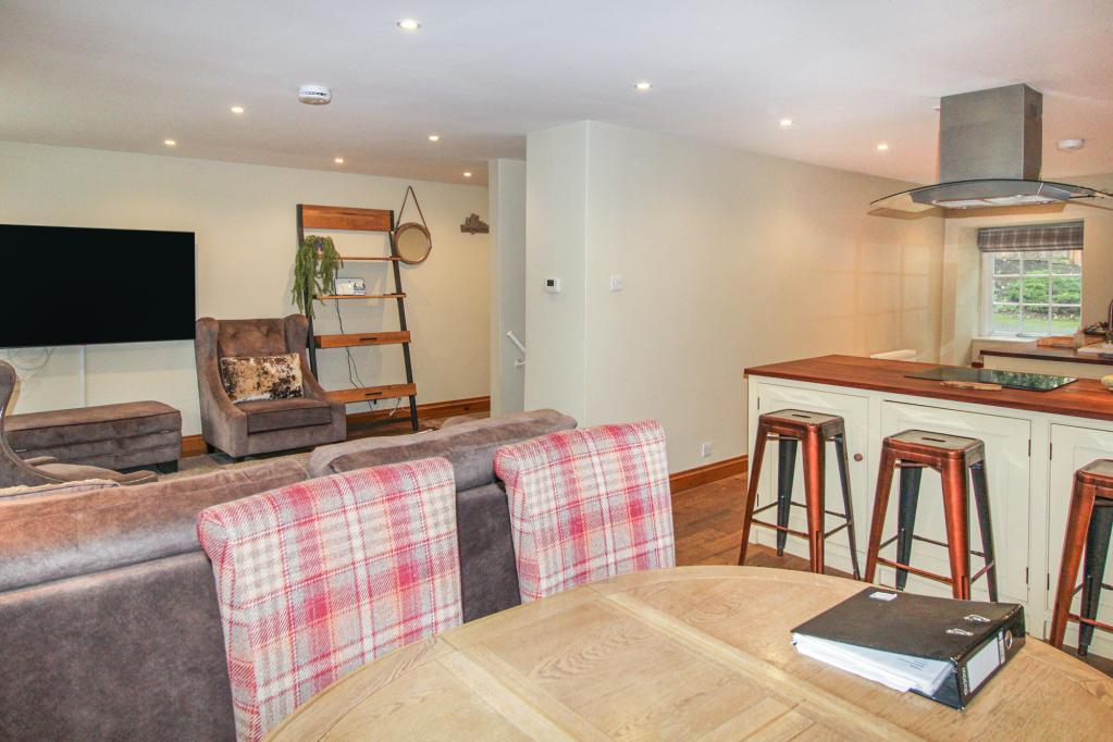 Living/Dining Room