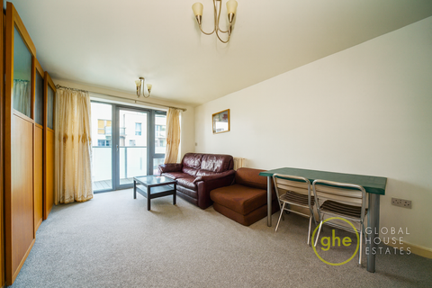 2 bedroom flat to rent, 87 Stainsby Road, Limehouse Cut, London