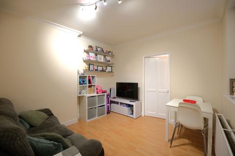 undefined, Pall Mall, Leigh-on-Sea