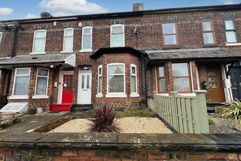 2 bedroom terraced house for sale, Peel Green Road, Eccles, M30