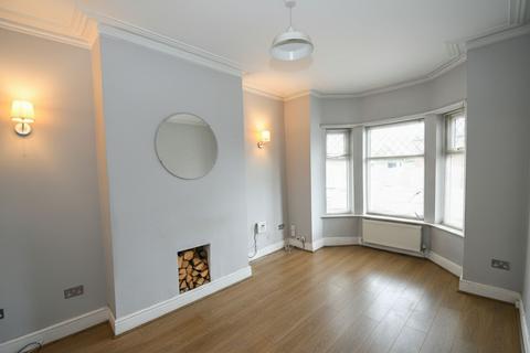 2 bedroom terraced house for sale, Peel Green Road, Eccles, M30