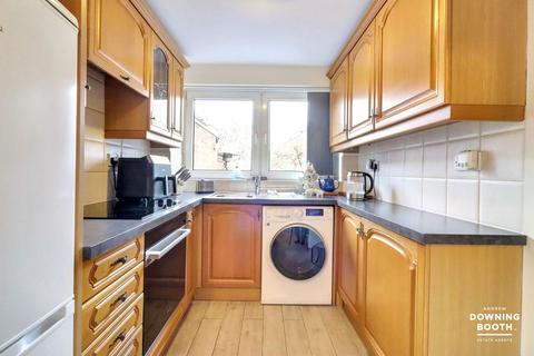 undefined, Canterbury Close, Lichfield WS13