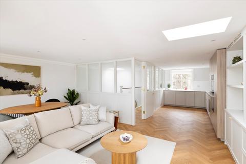 3 bedroom flat for sale, Leamington Road Villas, London, W11