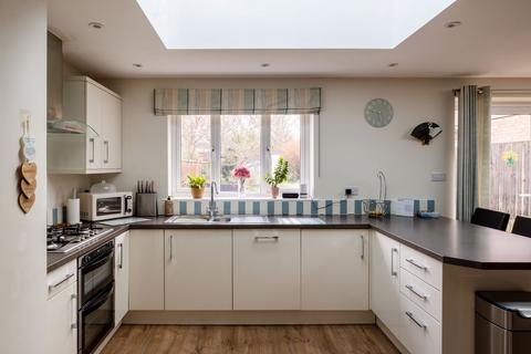 3 bedroom semi-detached bungalow for sale, Nursery Close, Tonbridge TN10