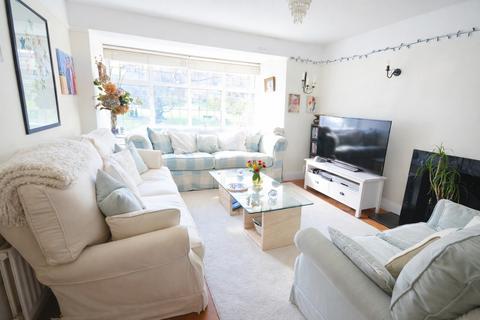 5 bedroom detached house for sale, Stream Farm Close, Lower Bourne, Farnham, Surrey, GU10