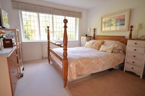 5 bedroom detached house for sale, Stream Farm Close, Lower Bourne, Farnham, Surrey, GU10