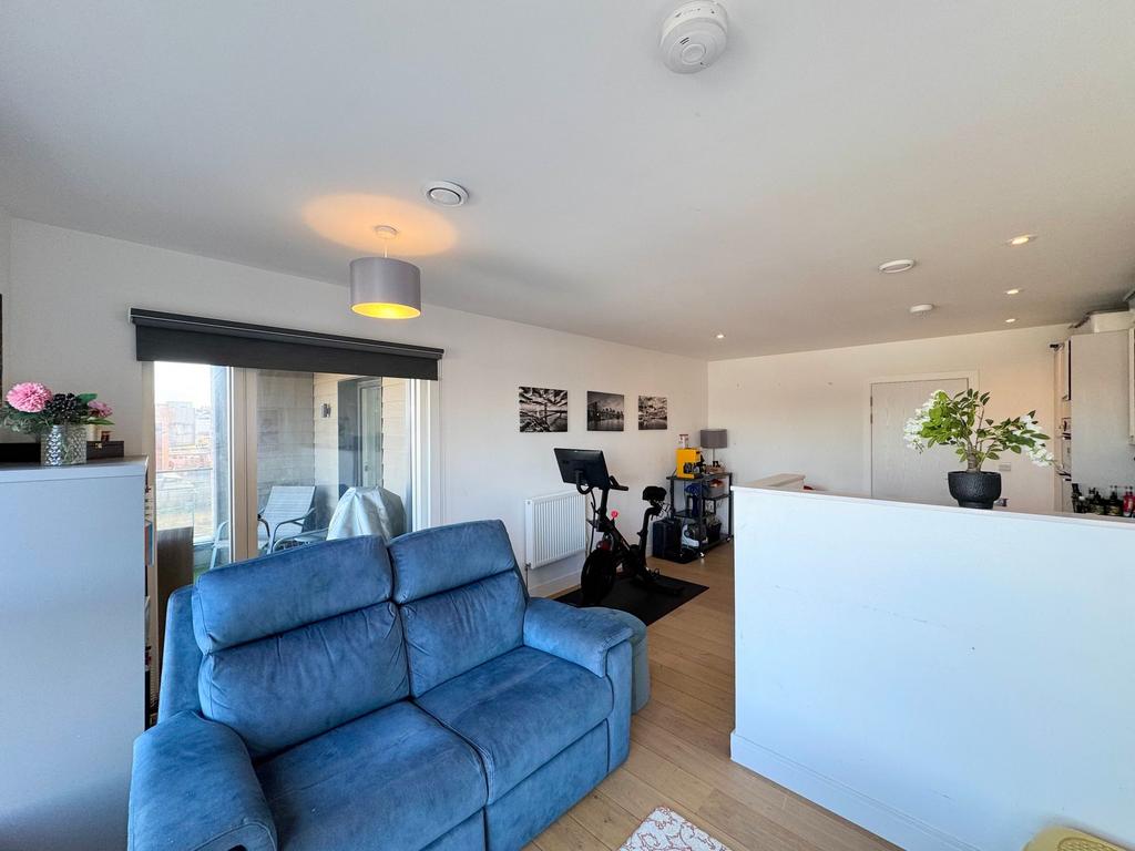 Open plan Lounge/kitchen/dining area
