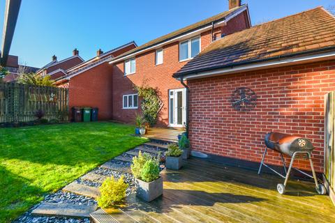 4 bedroom detached house for sale, Lessing Lane,  Pevensey, BN24