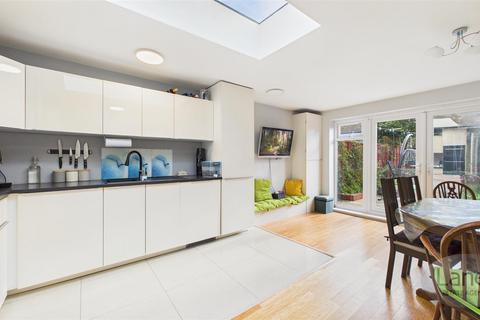 undefined, Eleanor Road, Waltham Cross
