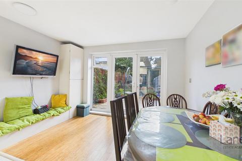 undefined, Eleanor Road, Waltham Cross