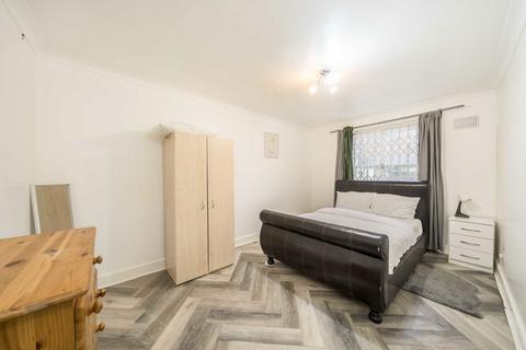 undefined, Leigham Court Road, London SW16