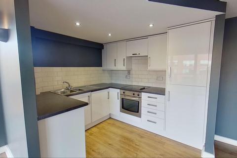 2 bedroom flat to rent, The Quays, Concordia Street, Leeds City Centre, Leeds, West Yorkshire