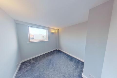 2 bedroom flat to rent, The Quays, Concordia Street, Leeds City Centre, Leeds, West Yorkshire