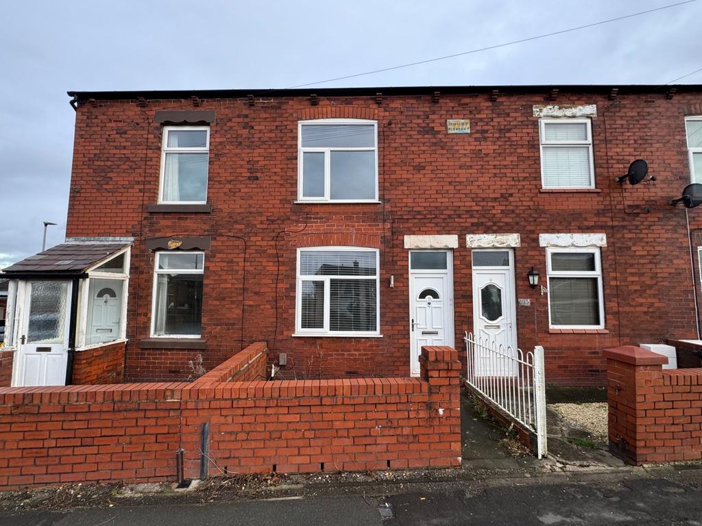 2 bed terraced house for sale Sandy Lane, Hindley