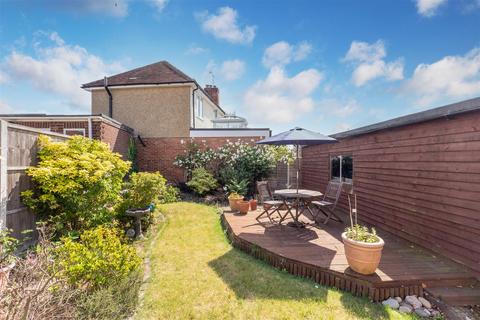 undefined, Cookham Road, Maidenhead