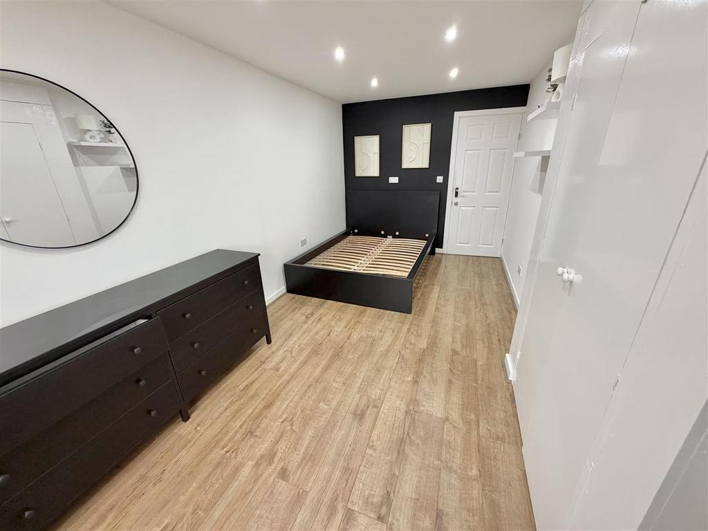 Family Room 2